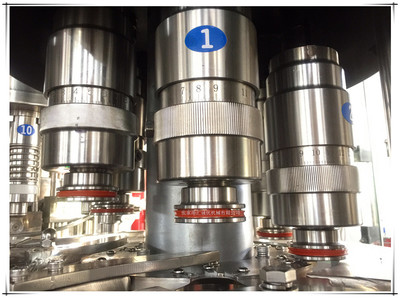 RCGF8-8-3小产量茶果汁饮料灌装生产线 张家港汇诚优机械的厂家直销解决方案