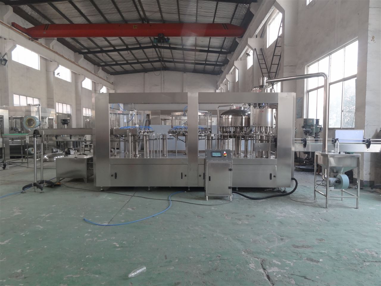 红茶绿茶果汁饮料灌装机 食品机械设备网中的高效灌装解决方案